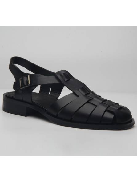 Sandalias Fisherman de cuero negro para hombre con tacón