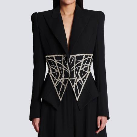 Fitted black blazer jacket in embroidered powder grain